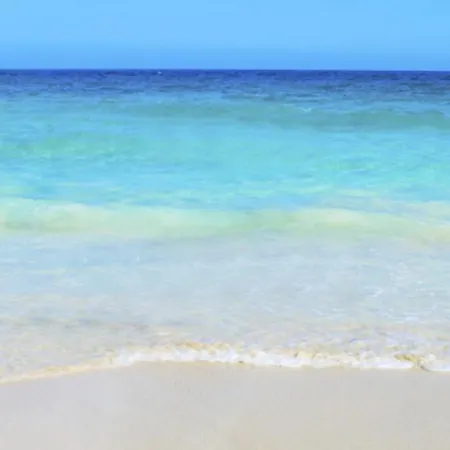 فيلة How To Rent Your Own Private Luxury Holiday In For Less Than Basic Hotel, 1255